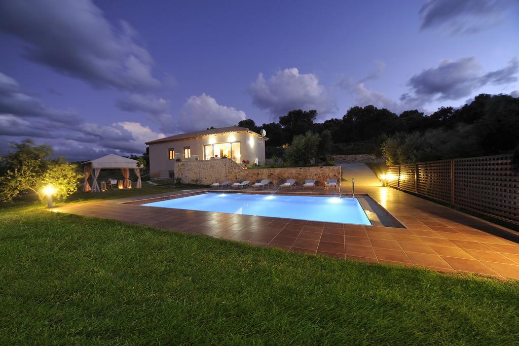 Kivotos Villa Private Pool Maroulás エクステリア 写真